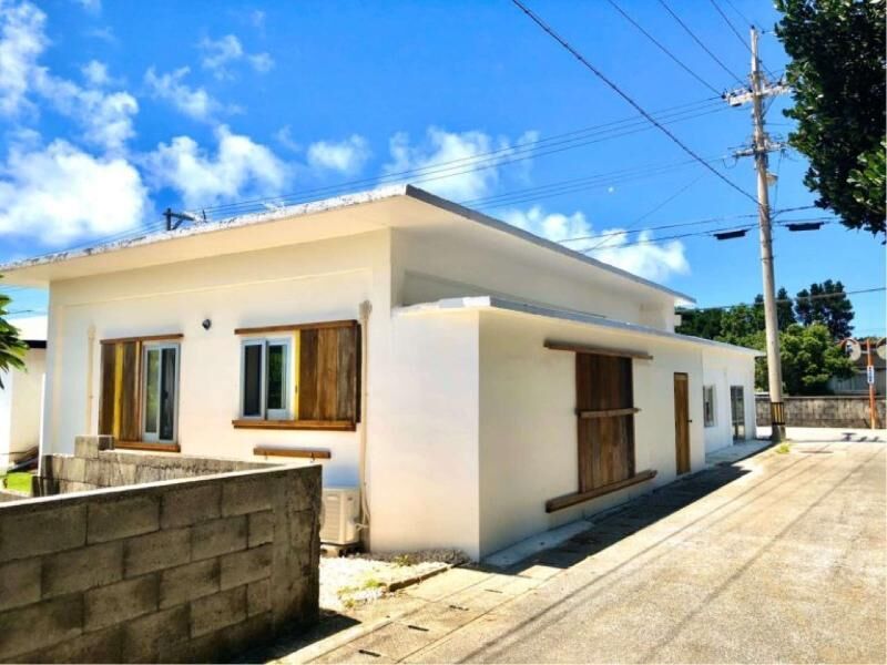 アオショウビン棟　外観